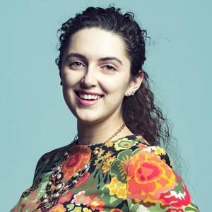 Meet your Posher, Caitlin